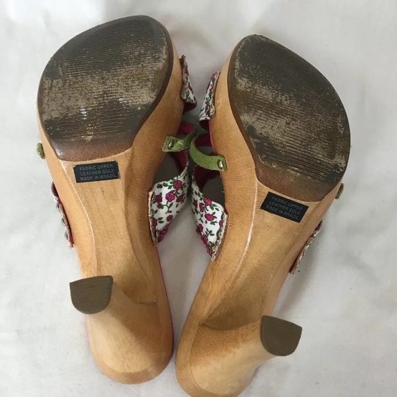 SOLD Steve Madden Luck II Floral Platform Sandals - Picture 6 of 8